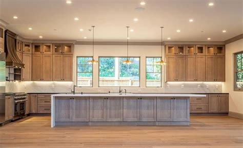 White cabinets with white appliances are the ultimate combo for a clean, seamless look. 40 Non-White Farmhouse Kitchen Design Ideas in 2020 ...