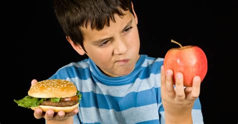 It's interactive, offers quality time, allows for learning experiences, and produces delicious results. Packaging key to kids' food choices