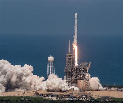 Spacex Launches Next Generation Gps Satellite From Florida