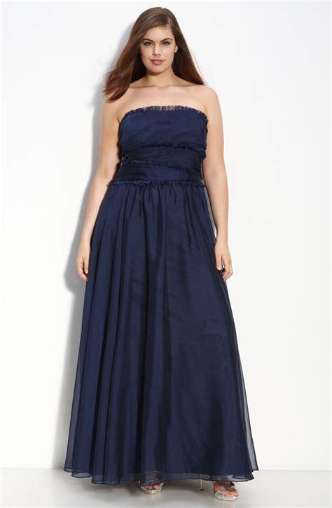 Elegant Strapless Long Deep Navy Blue Plus Size Bridesmaid Dress By