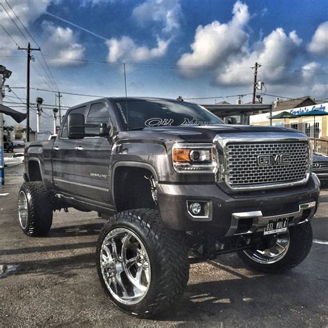 Wide Stance and Tough Lift on GMC Sierra Denali | Trucks