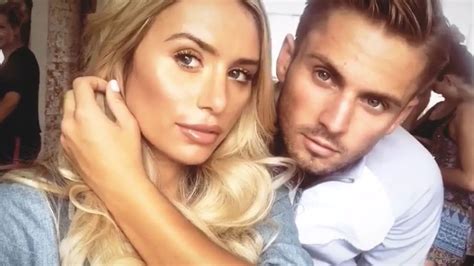 Ellie Brown And Charlie Brake Become Latest Love Island Couple To Split