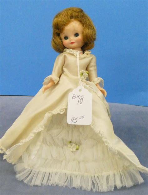 Bmc18 8 Betsy Mccall Bride Vintage 1950s 1960s Nice Twice