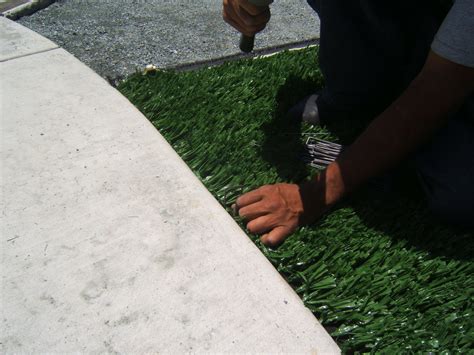 How to install artificial grass. Do-It-Yourself Guide to Installing Artificial Grass