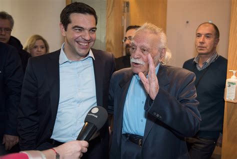 Στις 10 φεβρουαρίου 2008 ο αλέξης τσίπρας εξελέγη πρόεδρος του κόμματος από το 5ο τακτικό συνέδριο του συνασπισμού της αριστεράς των κινημάτων και της οικολογίας και σε ηλικία 34 ετών έγινε ο νεώτερος αρχηγός κόμματος στα ελληνικά κοινοβουλευτικά χρονικά. Ο Αλέξης Τσίπρας επισκέφτηκε τον Μανώλη Γλέζο