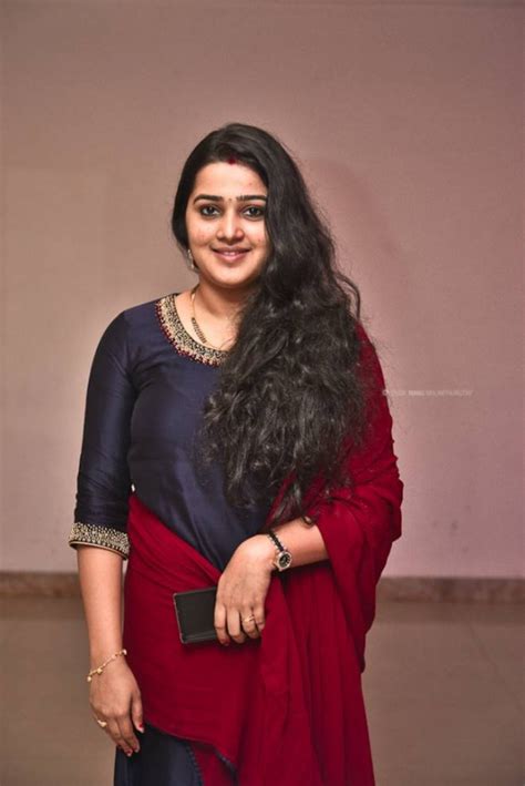 Samskruthy Shenoy Photos Latest Hd Images Pictures Stills And Pics