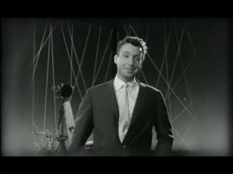 Peter marvin alexander (born july 29, 1976) is an american journalist who currently works for nbc news. Peter Alexander - Medley 1960 & 1975 & 1991 - YouTube