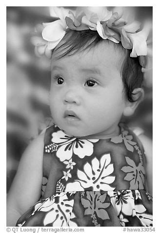 Black And White Picture Photo Baby Girl In Hawaiian Dress Wearing A