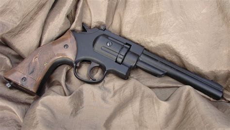 Crosman Coleman Model 38t Revolver Co2 177 Cal The Airgun