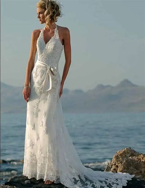 Beaded Lace Appliques Tulle Vintage Beach Wedding Dresses 2016 Halter