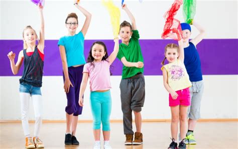 4 Reasons Why You Should Enroll Child For Dance Classes