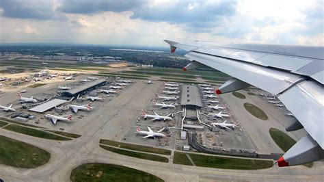 Heathrow Airport Closes One Of Its Runways With Many Flights From London Grounded Trip To London