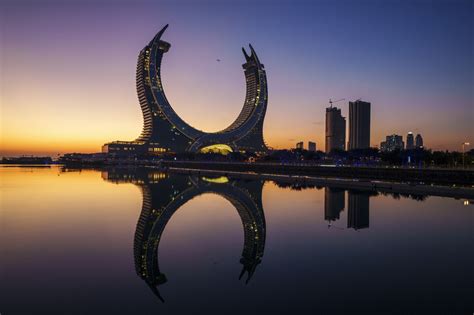 World Cup 2022a Plane Flies Over The Crescent Tower Lusail Marca