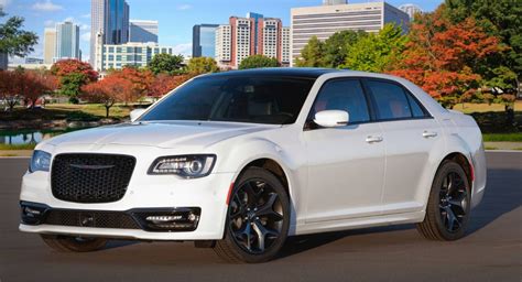 Chrysler 300 Will Come Back In 2023 With A Special Edition Gadgetany