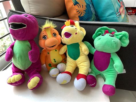 Barney Set Soft Toy Hobbies And Toys Toys And Games On Carousell