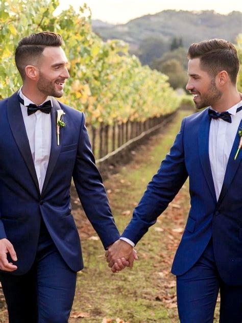 Lgbt Wedding Same Sex Wedding Wedding Poses Vineyard Wedding Cute Gay Couples Couples In
