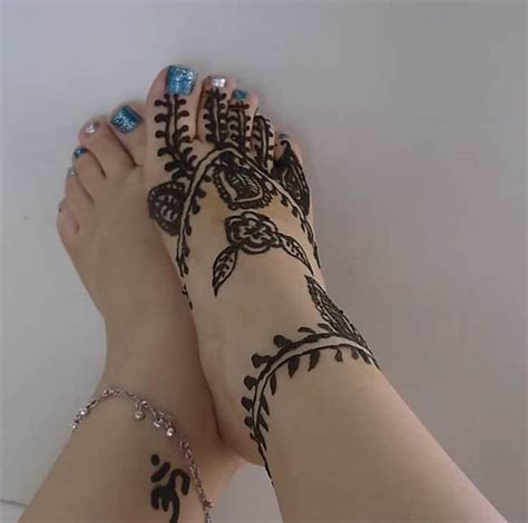 20 Glamorous Foot Mehndi Designs Images Sheideas