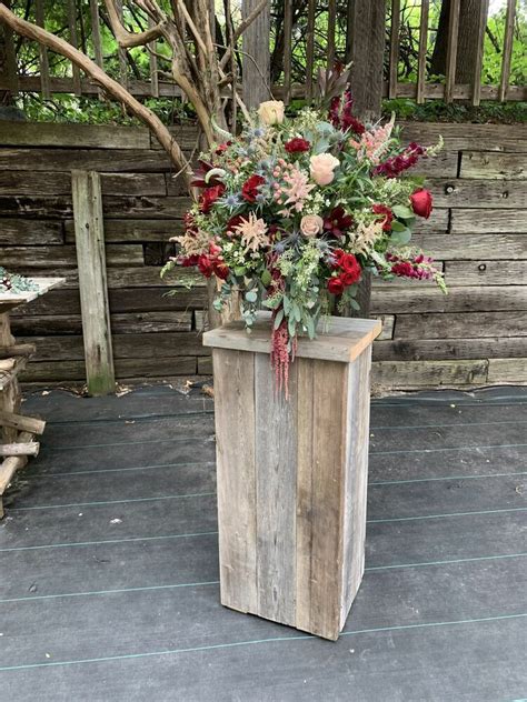 How To Build Rustic Plant Stands From Reclaimed Lumber Diy Rustic