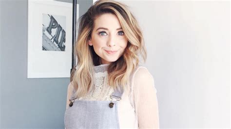 Popular Youtuber Zoella Is Earning A Serious Wedge Of Cash Each Month