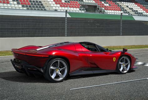 Ferrari Daytona Sp3 é Superesportivo De R 126 Milhões E Já Está