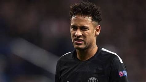 Layered haircuts will fit the needs and meet the requirements of all men, whether they have short or long, thin or thick hair. Champions League: What Neymar said after Real Madrid's 3-1 ...