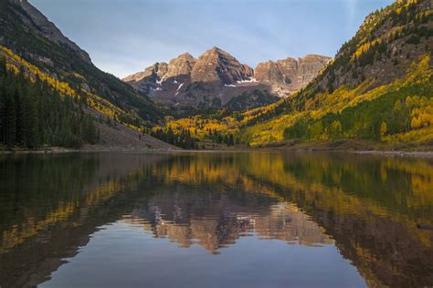 Fall In Colorado Is Really Something Amazing Maroon Bells In Aspen