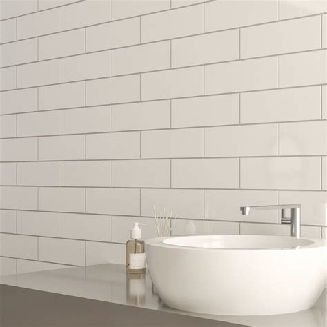 Windsor White Gloss Ceramic Wall Tile Pack Of 30 L300mm W100mm