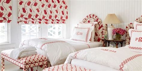 30 Red Decorating Ideas How To Decorate Rooms With Red