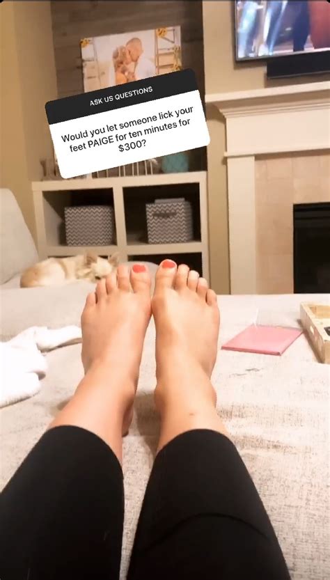 Paige Vanzants Feet