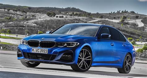 Eksterior samping bmw 3 series 2019 mengadopsi gaya dari generasi terbaru yang lebih panjang 85 mm dan 16 mm lebih lebar dibandingkan 3 series terakhir. 2019 BMW 3 Series With Virtual Assistant, Wireless Car ...