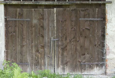 Doorswoodbarn0063 Free Background Texture Door Double Wooden Barn Brown