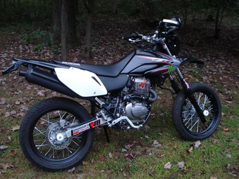 Hope you all are doing well, today here in this article, i am going to share with you honda crf230f complete guide including 2009 Honda CRF230M - Moto.ZombDrive.COM