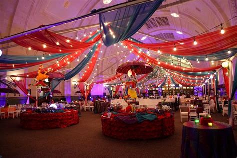 Event Theme Ideas Vintage Circus Carnival Themed Party Carnival