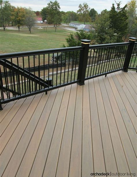 Fiberon Ipe Decking With Built In Lighting For A Beautifully