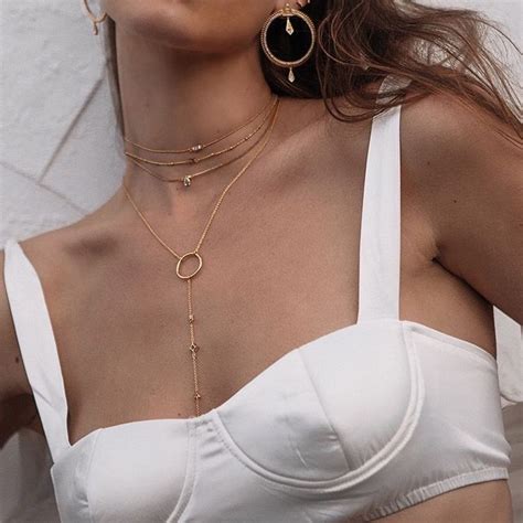 Maybe you would like to learn more about one of these? Pin by Jess Kybartas on Fashi | Stone choker, Chokers ...