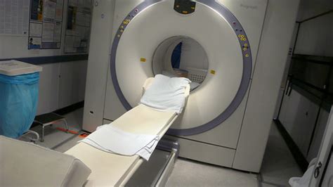 A pet scan shows if your heart is. PET CT scan | These machines amaze me. You just lie there ...