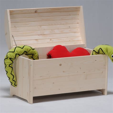 A tout âge, les jouets s'accumulent, et la c'est pour cette raison que poupe poupi a réalisé pour vous une sélection de coffres à jouets personnalisés design qui en plus d'aider bébé à. Coffre à jouets : bien choisir ses premiers meubles