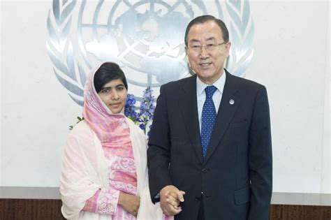Malala Yousafzai Meets With First Lady Michelle Obama Update