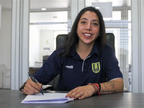 Paula Andrade Es La Nueva Entrenadora De La Universidad De Concepci N