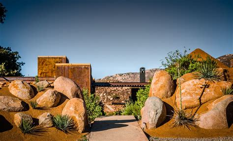 Casa ocho (918 m), hotel endémico (2 km), encuentro guadalupe (2 km), hacienda guadalupe (7 km), vinya abril (7 km). Bruma Valle de Guadalupe - Bruma Valle de Guadalupe ...