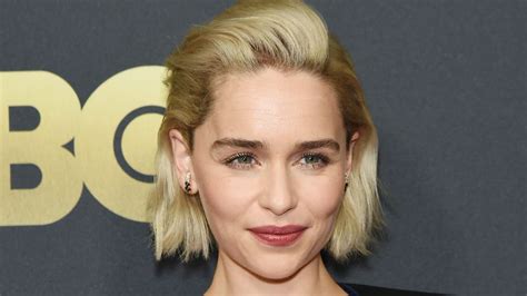 Game Of Thrones Emilia Clarke Weinte Vor Sex Szenen