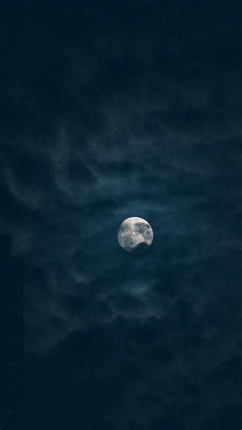 Dark Aesthetic Moon Wallpapers - Wallpaper Cave