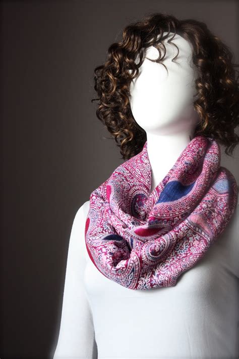 Laboratory Of Fashion How To Wear A Scarf New Infinity Scarves For Spring 2013