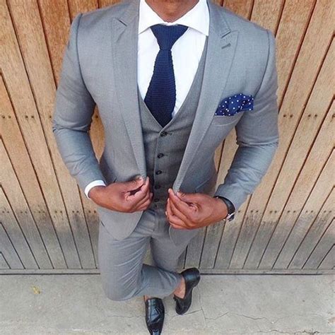 9 Popular Grey Suit Wedding Combos Mens Wedding Style