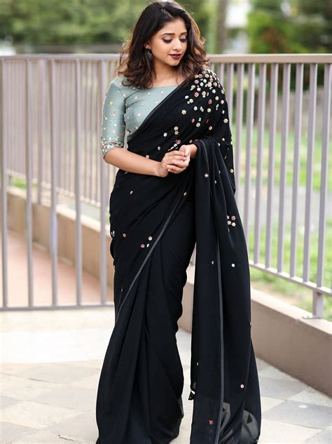 The Most Epic Designer Sarees That Are Trending Right Now
