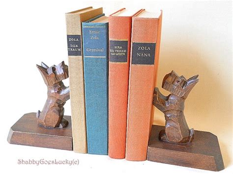 Pair Of Vintage Bookends 1950s Hand Carved Begging Scottish