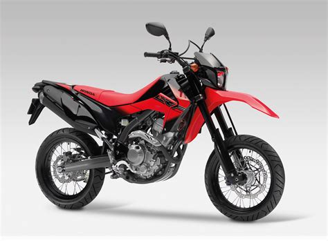 The bike has been ridden only on trails, so i never stressed the bike. Nouveauté : Honda CRF 250 M | Agora Moto