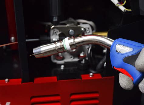 Yang tentunya dengan pengalaman yang cukup lama tersebut, mesin las daiden selalu memproduksi mesin yang las berkualitas dari waktu ke waktu. Jual Mesin Las Co2 Daiden Mig 250 Jakarta PT. Niagamas ...
