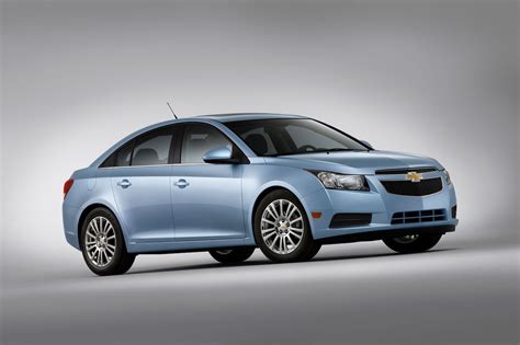 2014 Chevrolet Cruze Reviews And Rating Motor Trend