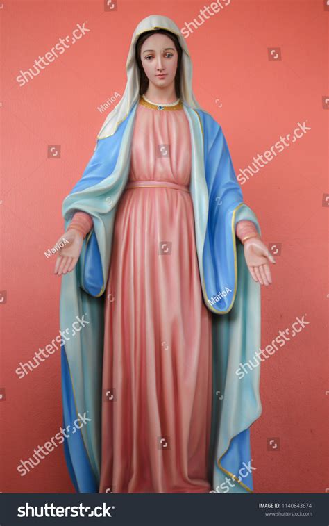 Statue Our Lady Grace Virgin Mary Stock Photo 1140843674 Shutterstock